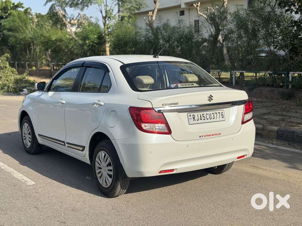 Maruti Suzuki Swift Dzire 1.3 Vxi, 2022, Petrol