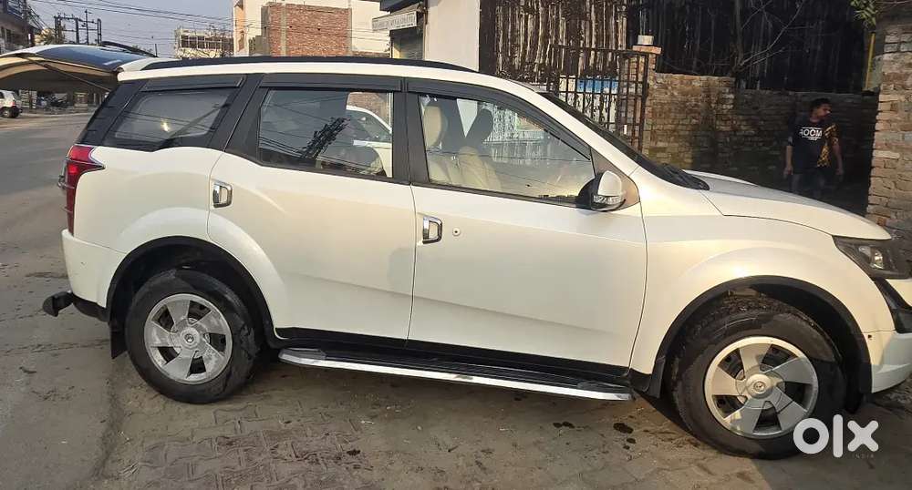 Mahindra Xuv500 W6 2017
