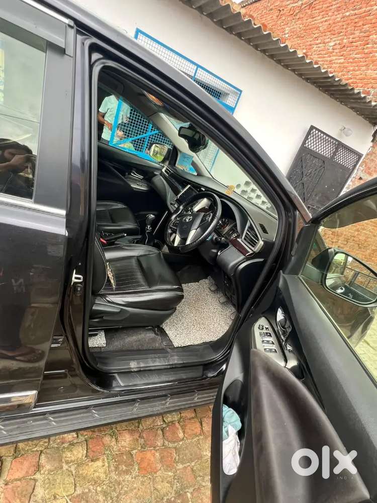 Toyota Innova Crysta Mt 2021