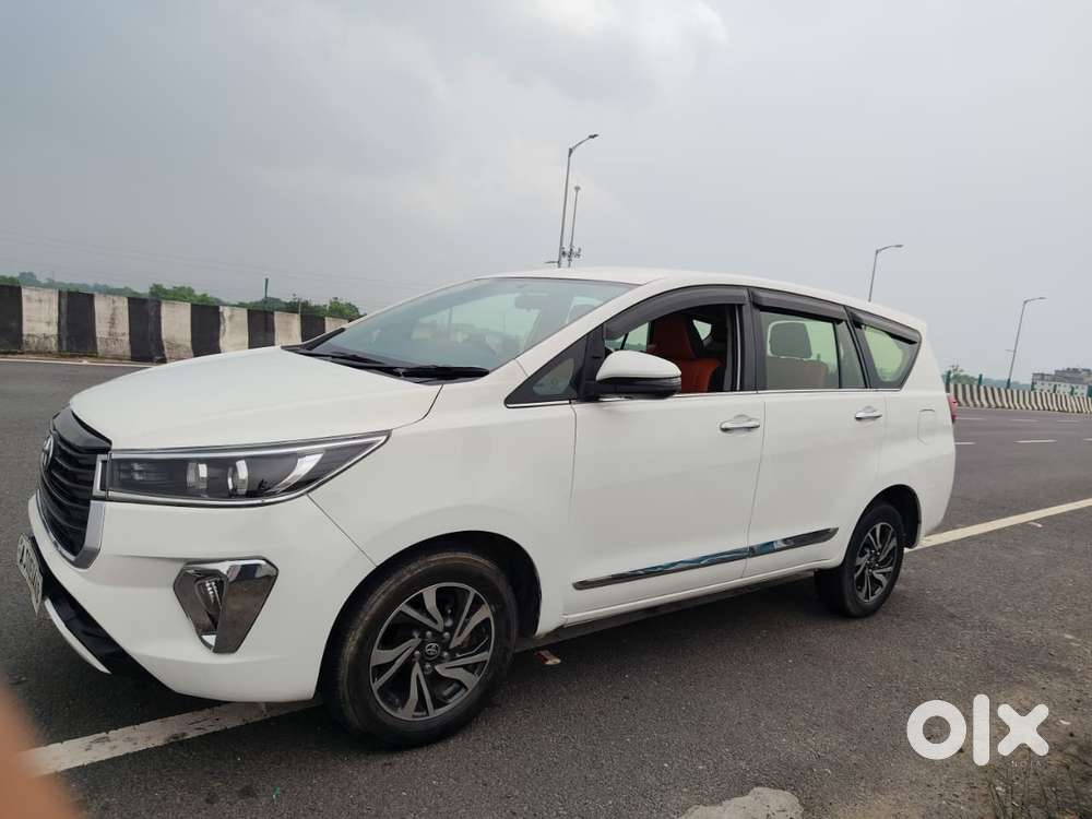 Toyota Innova Crysta 2.4 V 8 Str, 2021, Diesel
