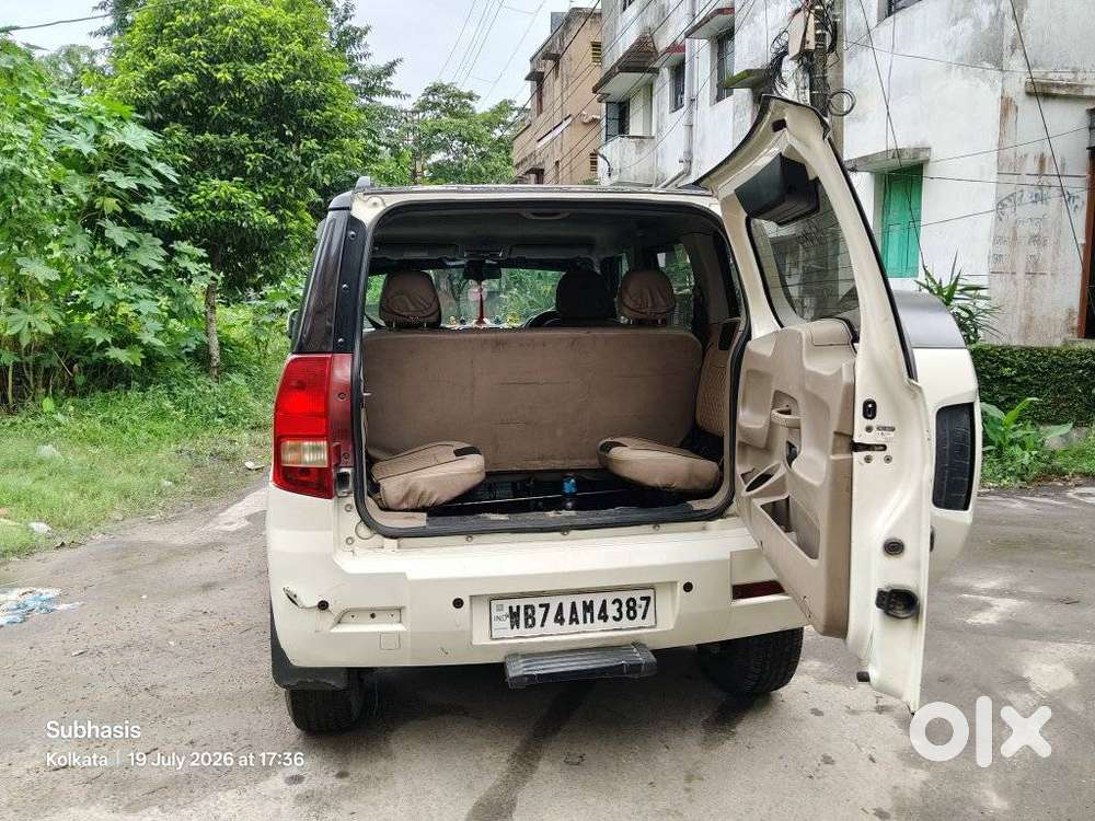 Mahindra Tuv 300 T8, 2016, Diesel