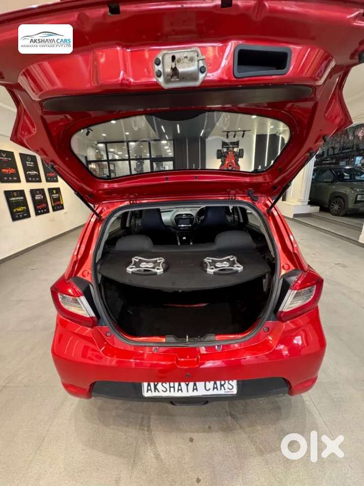 Tata Tiago 1.2 Revotron Xm, 2018, Petrol
