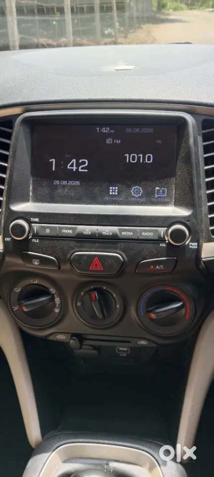 Hyundai Santro Asta, 2020, Petrol