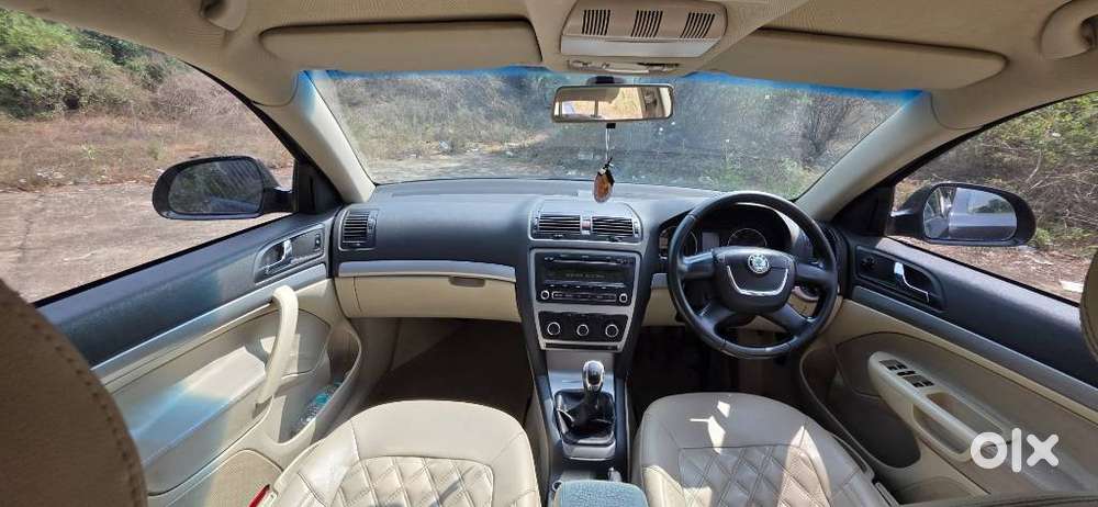 Skoda Laura Ambiente, 2013, Diesel