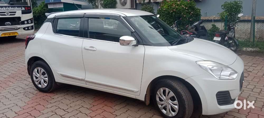 Maruti Suzuki Swift Vxi + Manual, 2019, Petrol