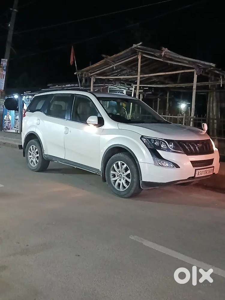 Mahindra Xuv500 2018 Diesel 130000 Km Driven