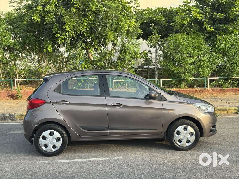 Tata Tiago 1.2 Revotron Xt Rhythm, 2016, Petrol