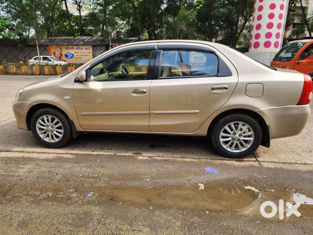 Toyota Etios 2010-2012 G, 2011, Petrol