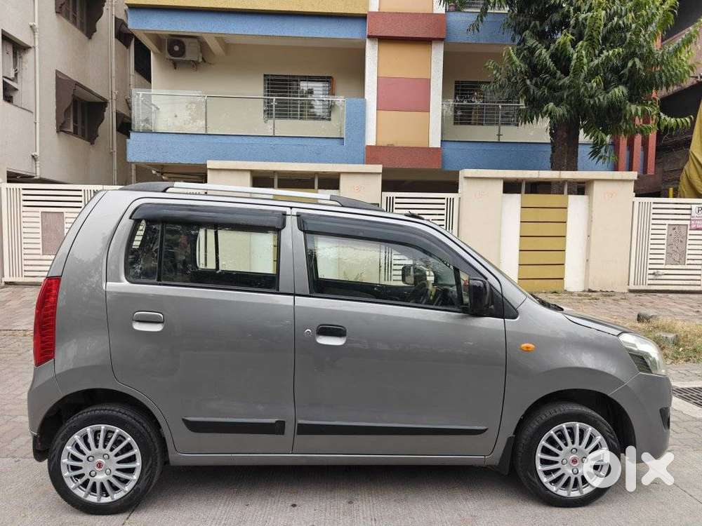 Maruti Suzuki Wagon R 1.0 Vxi Amt, 2017, Petrol