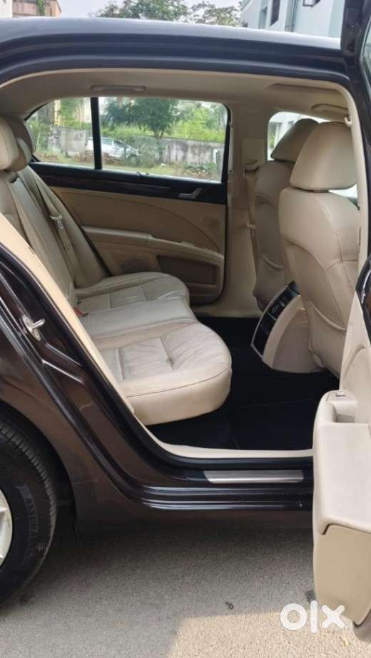 Skoda Superb 1.8 Elegance Tsi At, 2015, Petrol