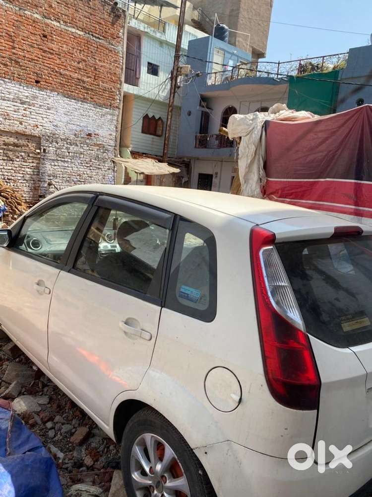 Ford Figo 2011 Petrol 800000 Km Driven