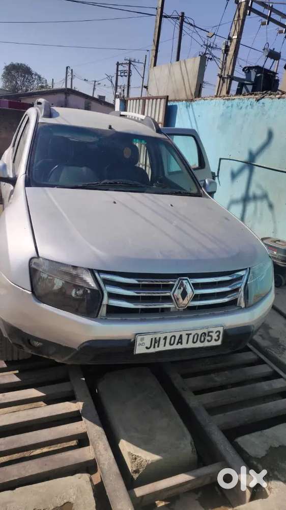 Renault Duster 2014 Diesel 25000 Km Driven
