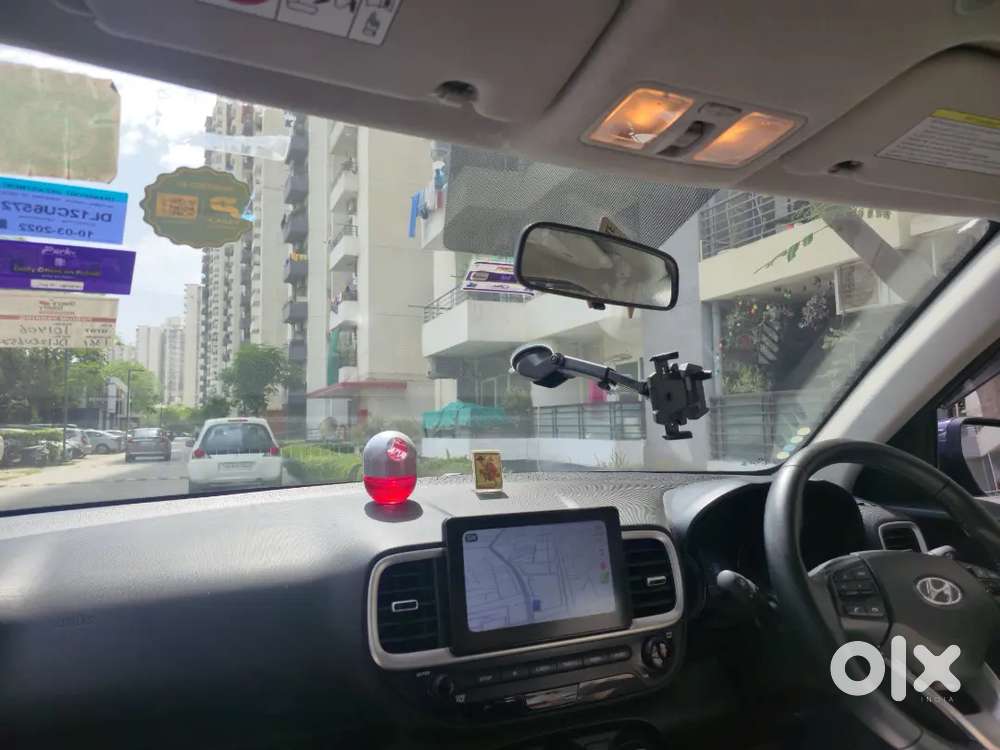 Hyundai Venue Sx 1.0 Turbo Imt  No Clutch  Delhi Registered