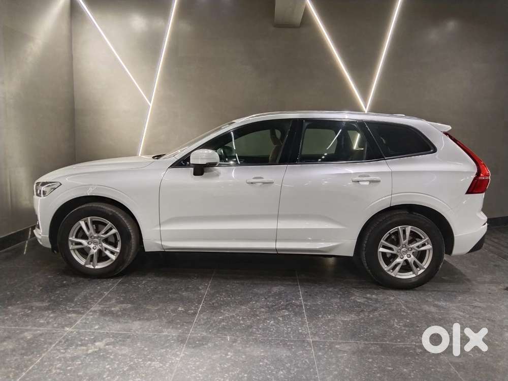 Volvo Xc60 Momentum, 2019, Diesel