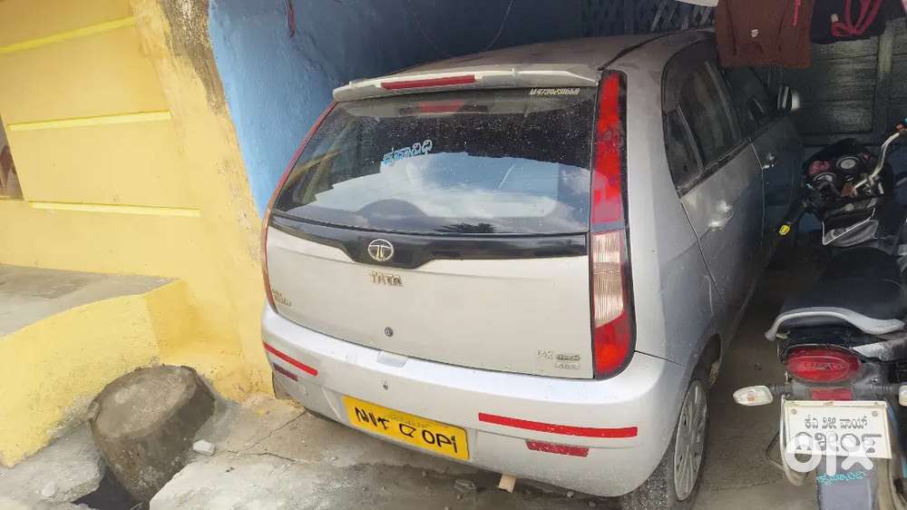 Power Window, Power Steering, New Seat Cover, New Battery.