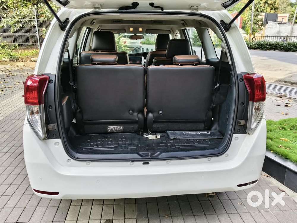 Toyota Innova Crysta [2020-ongoing] 2.4 Gx At 7 Str, 2021, Diesel