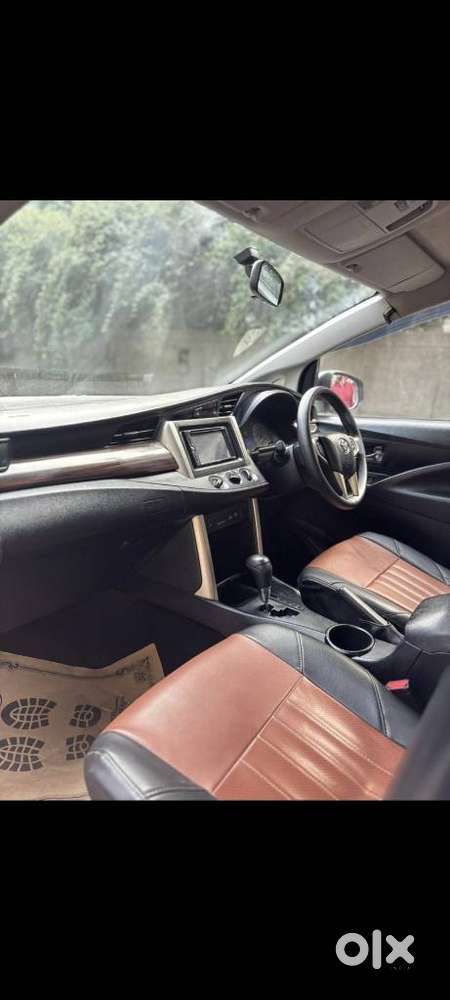 Toyota Innova Crysta