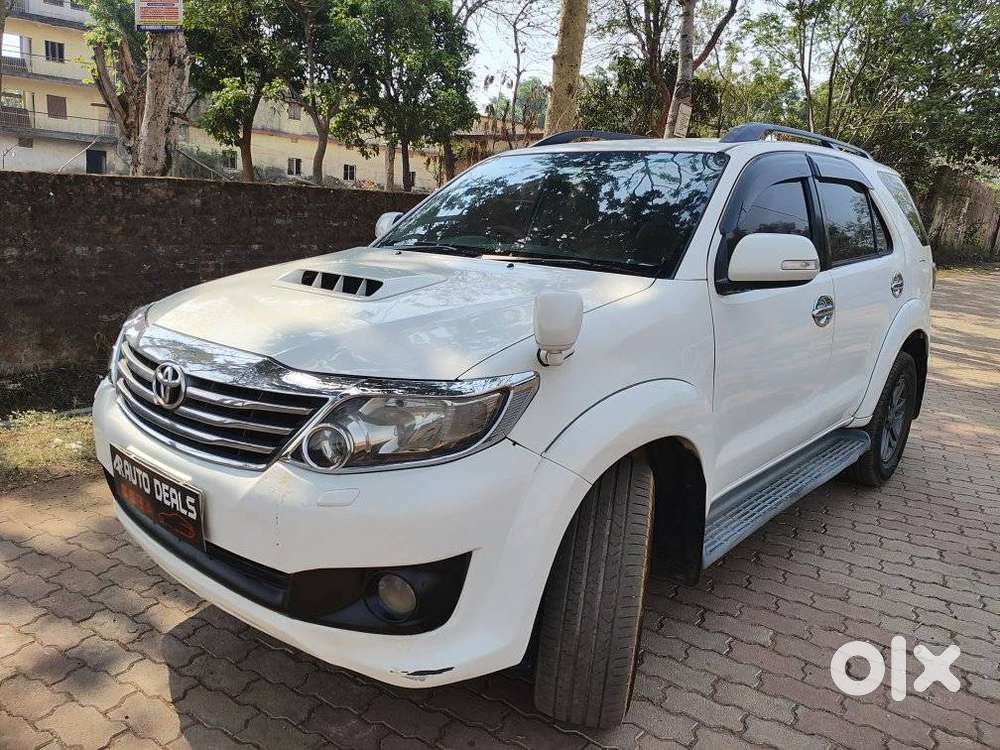 Toyota Fortuner 3.0 4x2 Automatic, 2012, Diesel