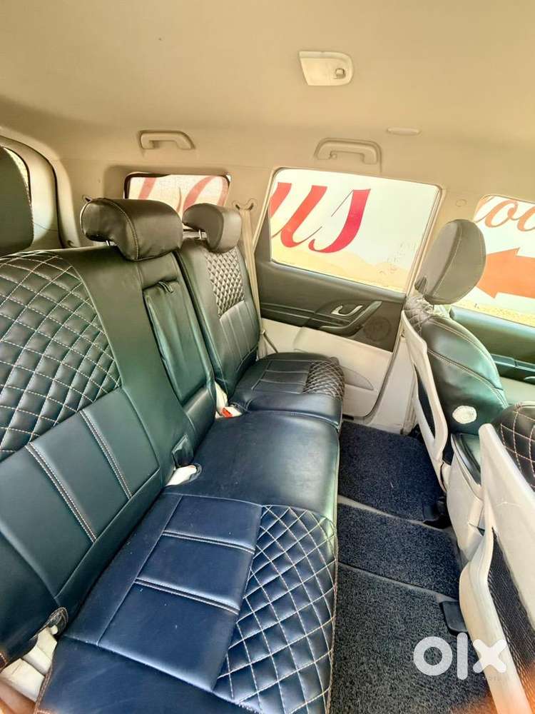 Xuv500 Businessman Car