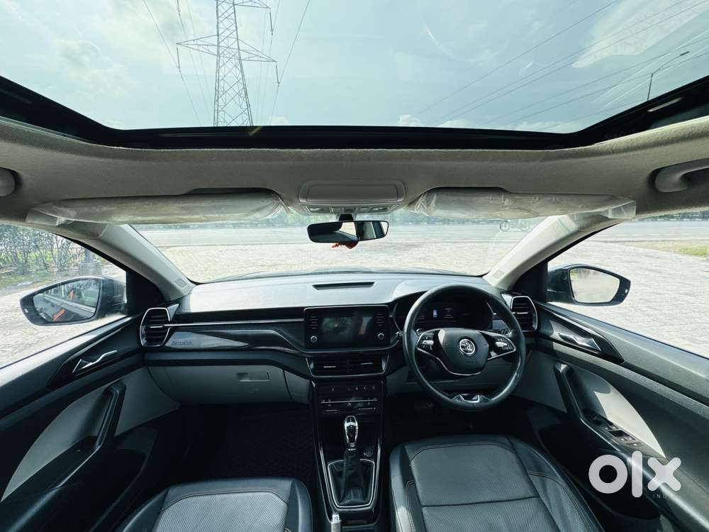 Skoda Kushaq Style 1.5 Tsi Dsg Dual Tone, 2022, Petrol