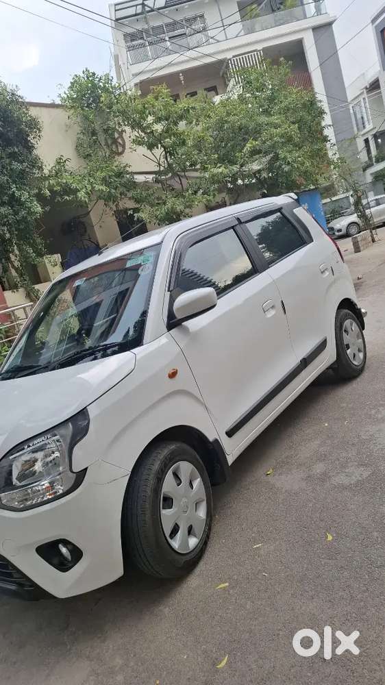 Maruti Suzuki Wagonr Zxi 1.2l Ags | 2025 Model | First Owner