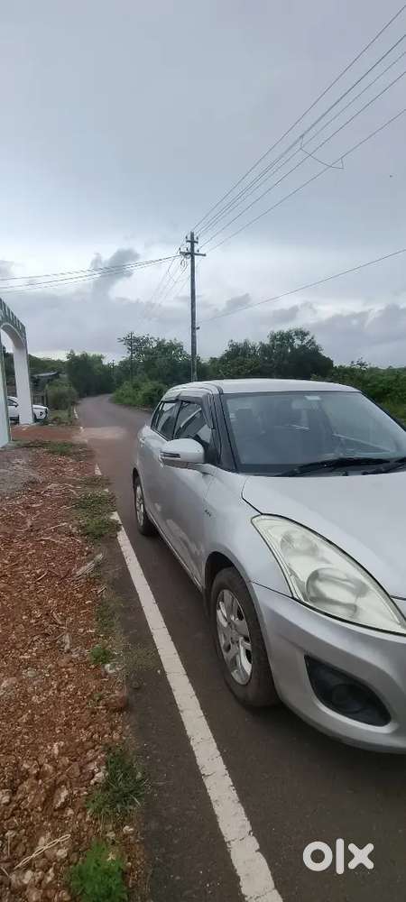 Maruti Suzuki Dzire 2013 Petrol 140000 Km Driven