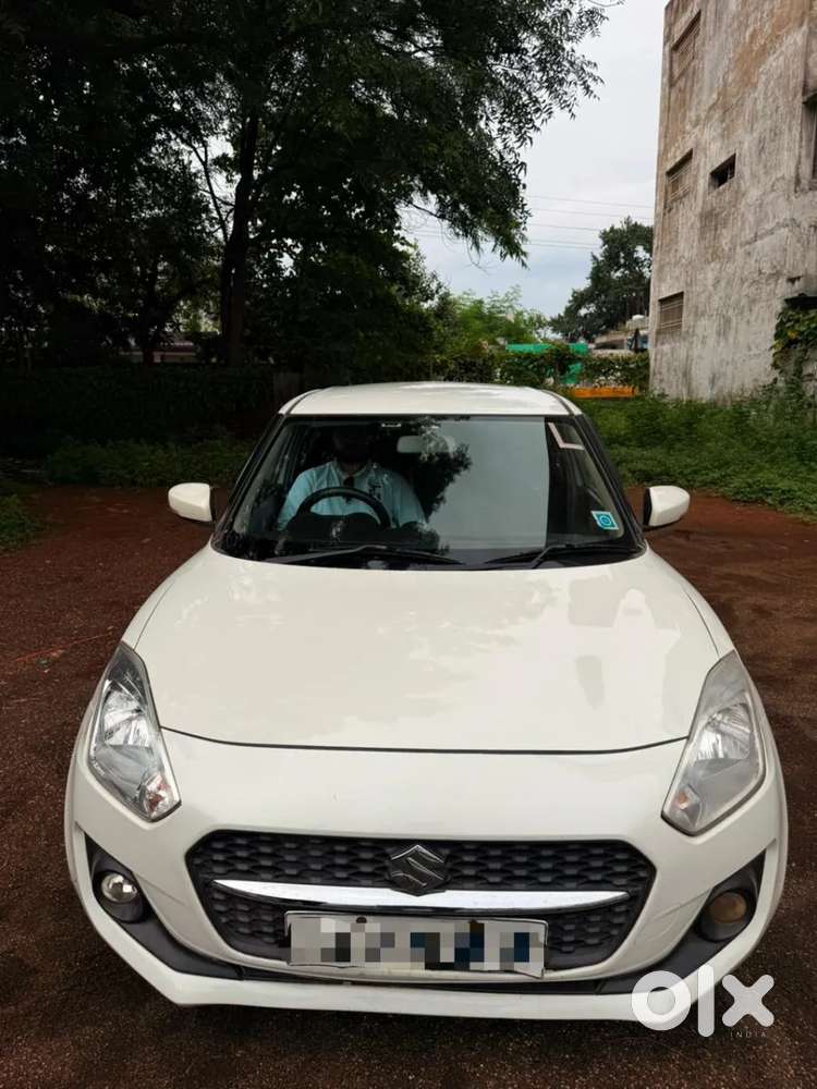 Maruti Suzuki Swift 1.3 Zxi, 2021, Petrol