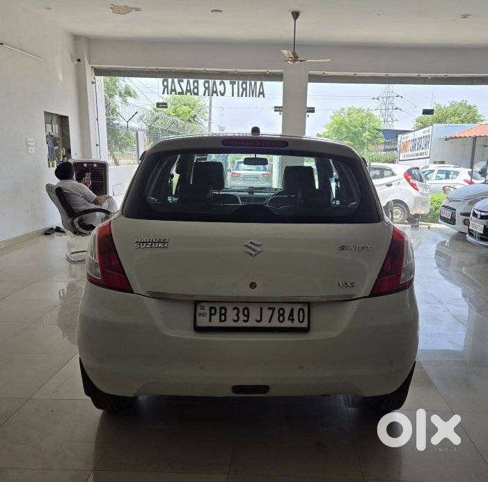 Maruti Suzuki Swift 2004-2010 Vxi With Abs, 2015, Petrol