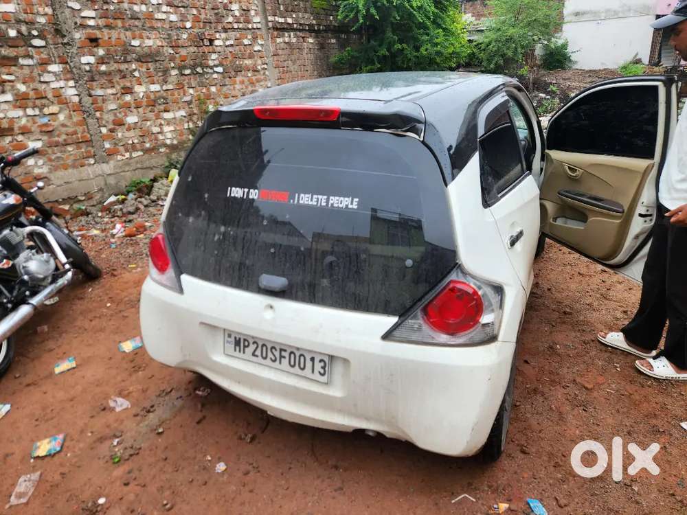 Honda Brio Mt Petrol 2012