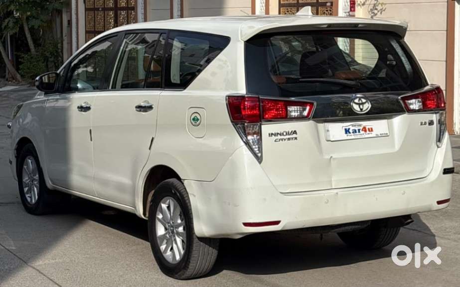 Toyota Innova Crysta 2.8z Automatic, 2017, Diesel