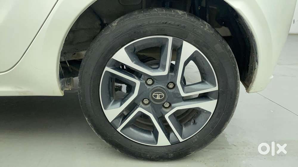 Tata Tiago 1.2 Revotron Xz Plus, 2023, Petrol