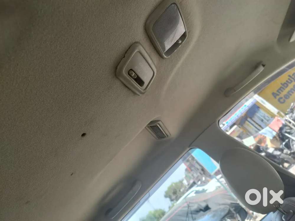 Toyota Innova 2010 Diesel Well Maintained