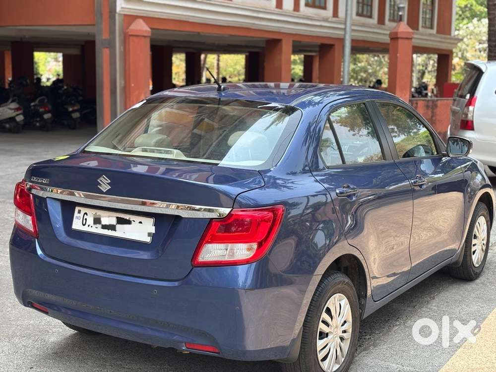 Maruti Suzuki Dzire 1.2 Vxi Amt, 2021, Petrol
