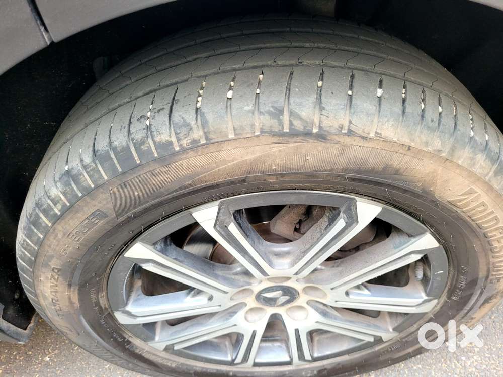 Mahindra Xuv700 2.2 Ax 7 Diesel Mt Str, 2022, Diesel