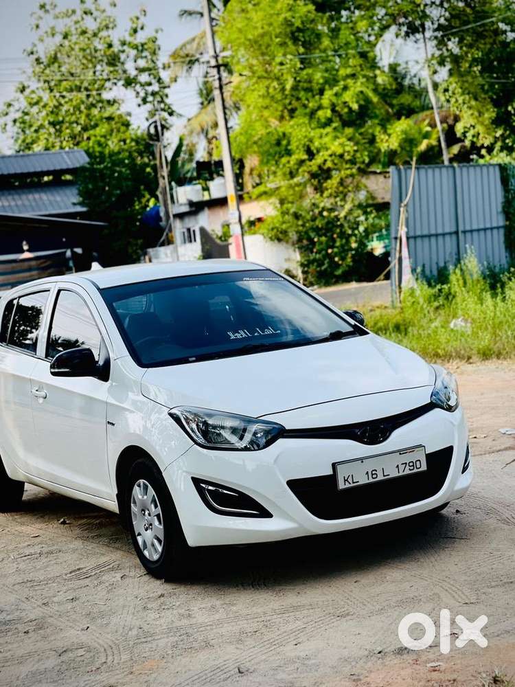 Hyundai I20 2013 Petrol Well Maintained