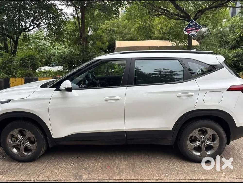 Kia Seltos 2024 Diesel Well Maintained.