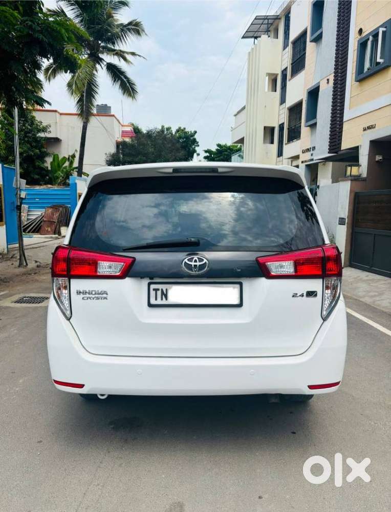 Toyota Innova Crysta 2.4 V, 2017, Diesel
