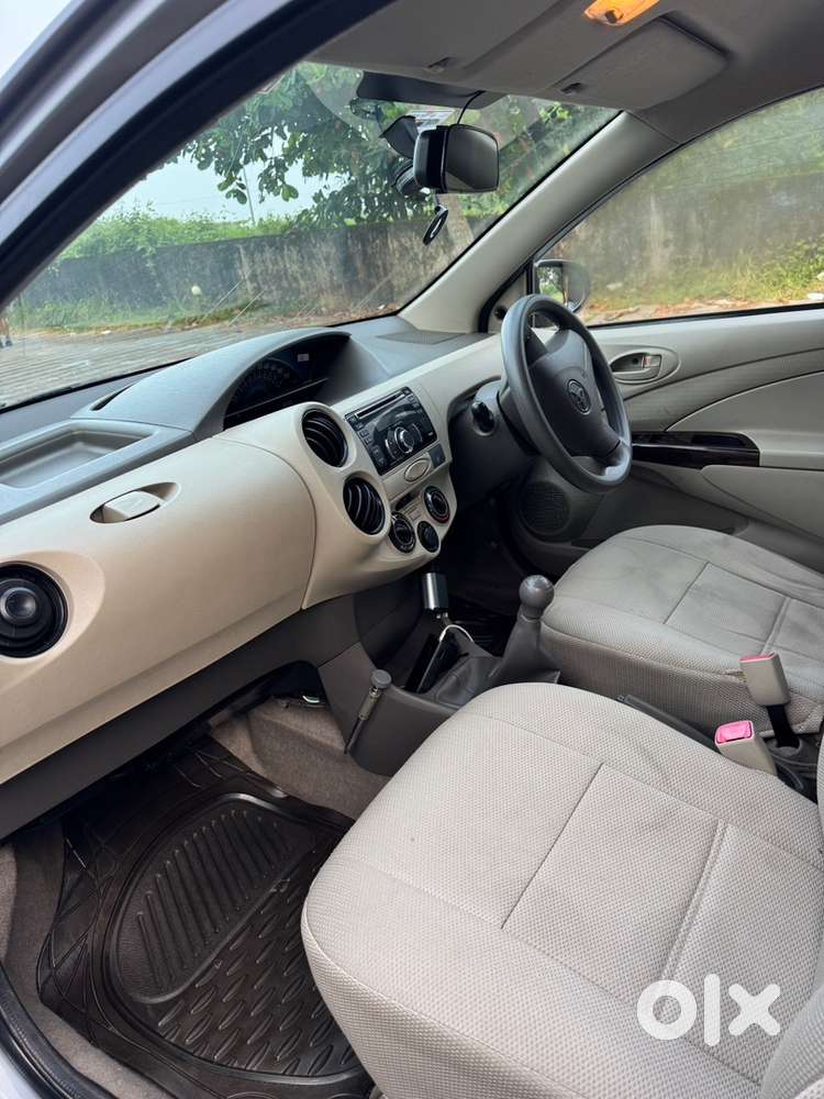 Toyota Etios Liva Car 2014 Petrol Manual