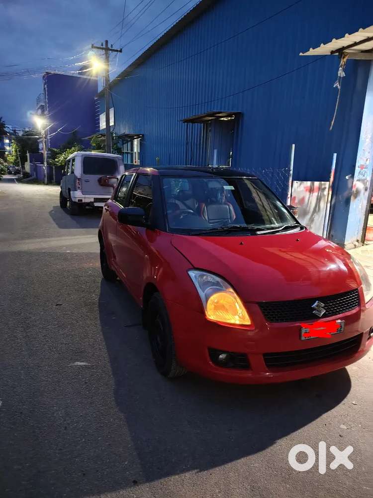 Maruti Suzuki Swift 2008 Petrol 86000 Km Driven