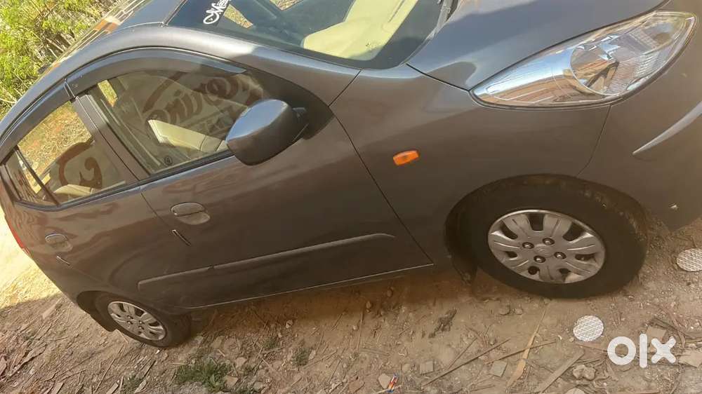Hyundai I10 Sportz 2010 Car