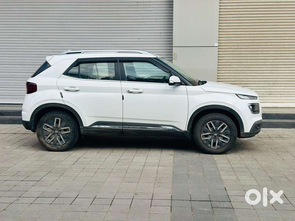 Hyundai Venue Sx Mt, 2021, Petrol