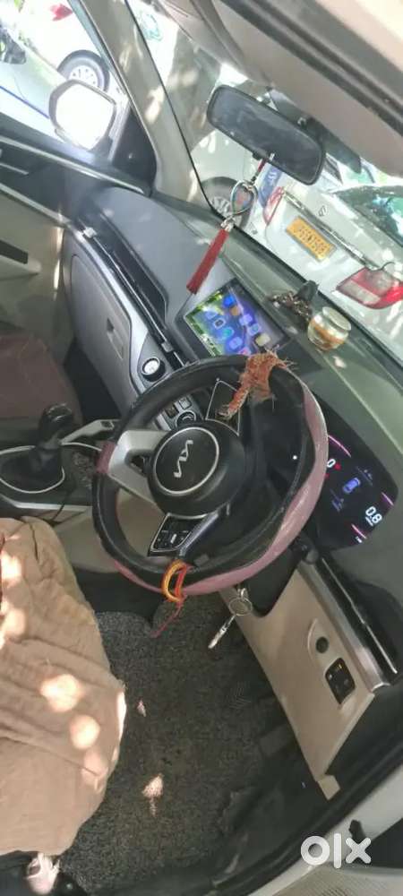 Kia Carens 1.4 Premium 2024