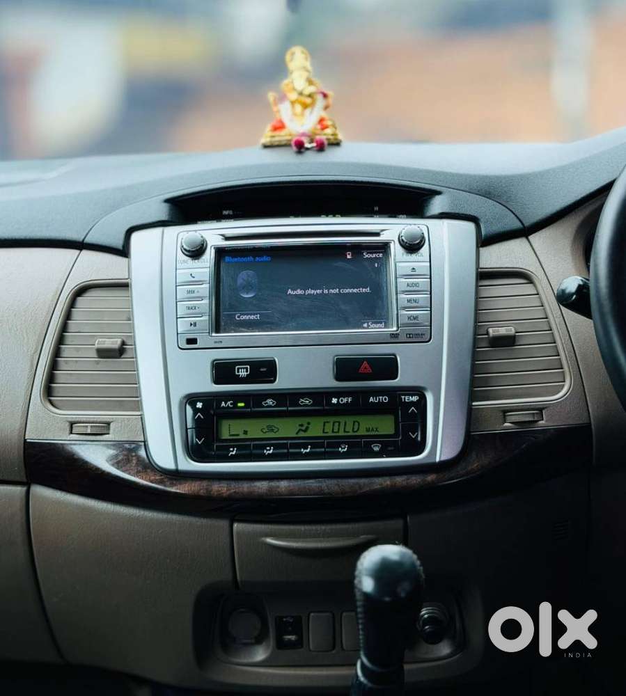 Toyota Innova 2.5 V 7 Str, 2015, Diesel