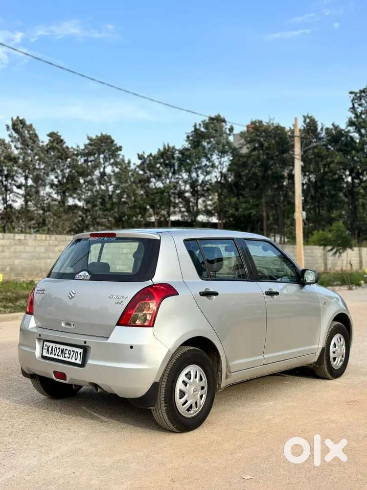 Maruti Suzuki Swift 2010 Petrol 92000 Km Driven