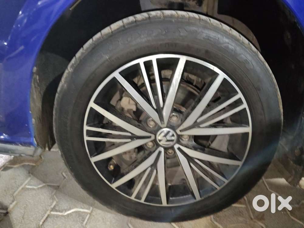 Volkswagen Vento 2010-2013 Petrol Highline At, 2021, Petrol