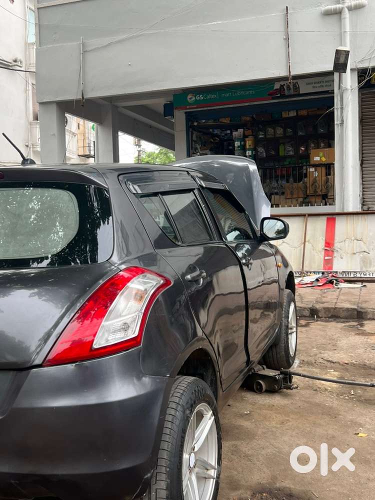 2017 Maruti Swift Lxi