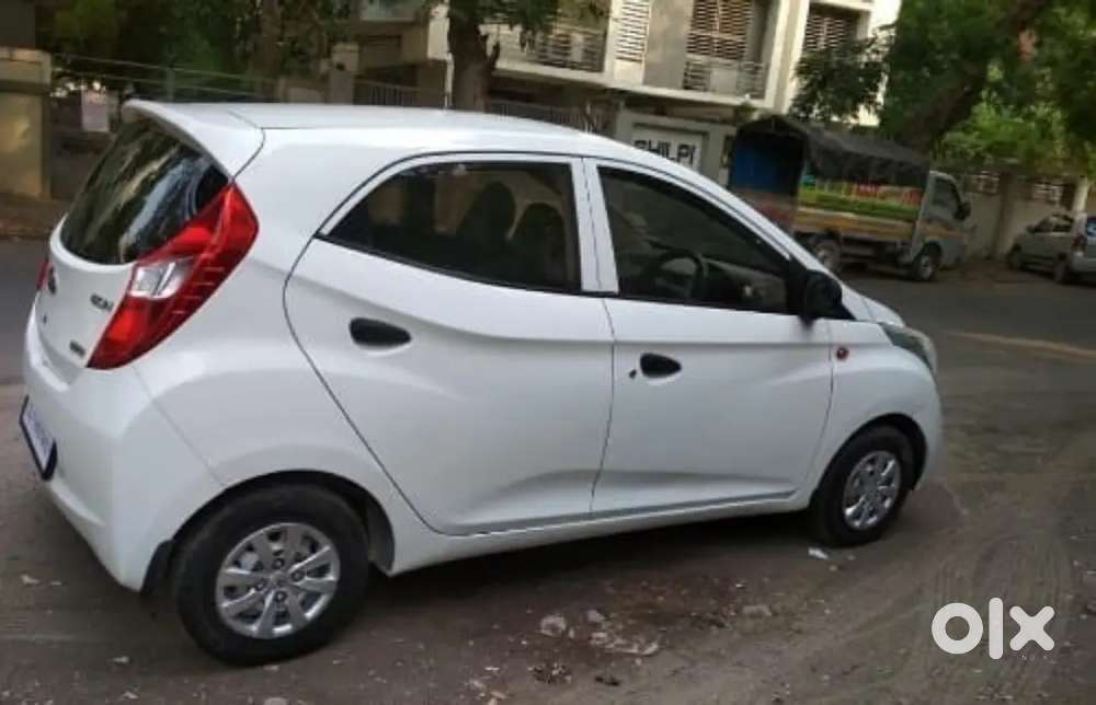 Hyundai Eon Magna 2012 Petrol