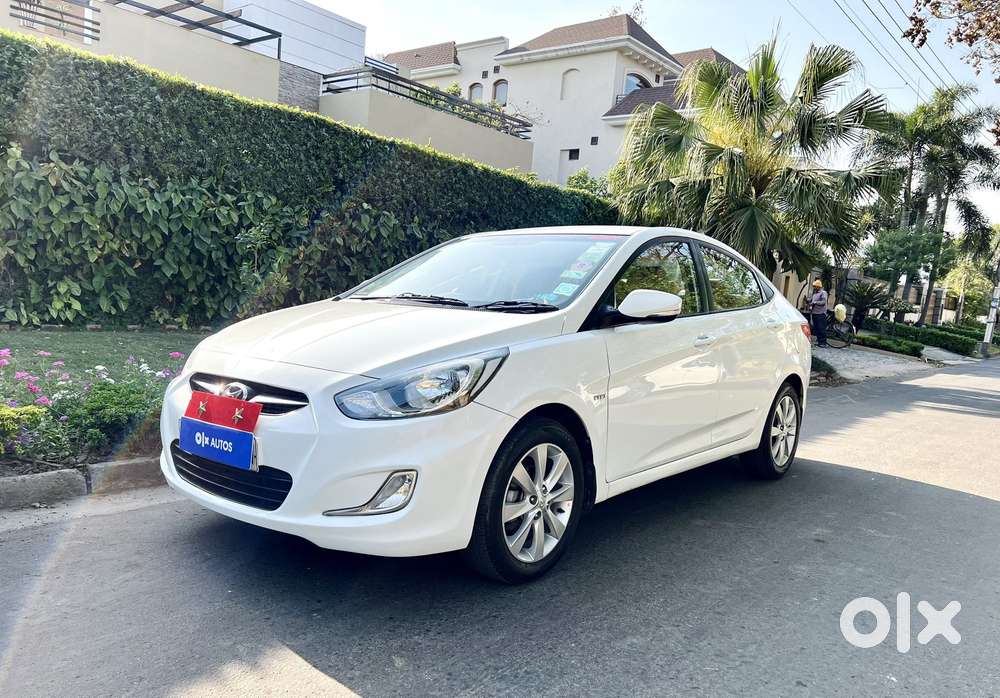 Hyundai Verna Vtvt 1.6 Sx, 2011, Petrol