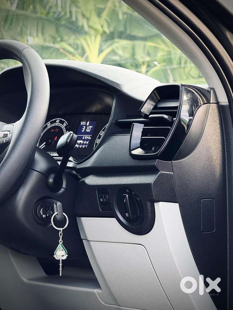 Skoda Kushaq 1.0 Tsi Ambition, 2022, Petrol
