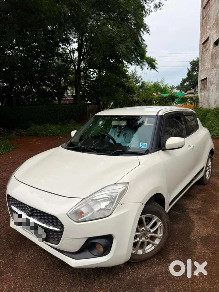 Maruti Suzuki Swift 1.3 Zxi, 2021, Petrol